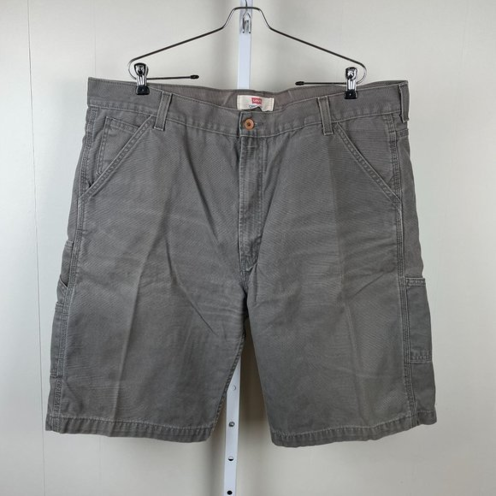Levi's Gray Canvas Carpenter Shorts Flat Front Mens Size 42 Actual 43